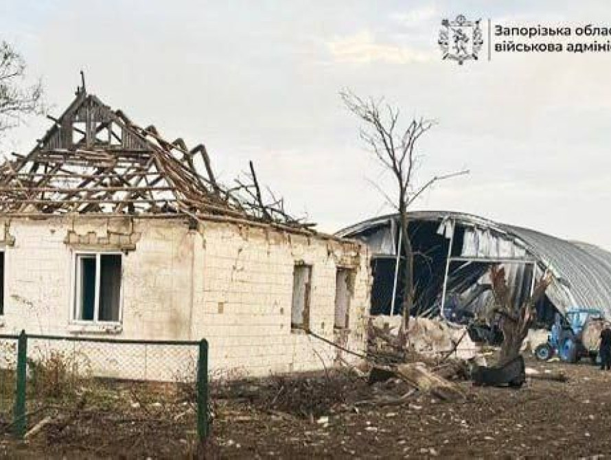 Руйнування внаслідок російських обстрілів