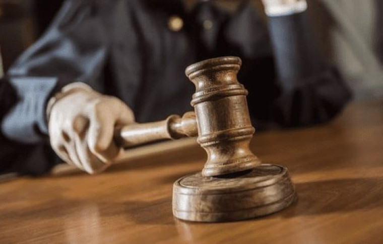 У Запоріжжі чоловіка осудили на 10 років ув’язнення за зґвалтування неповнолітньої