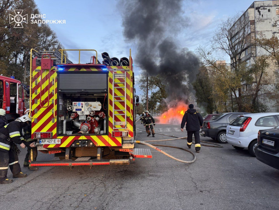 У Запоріжжі згоріла автівка
