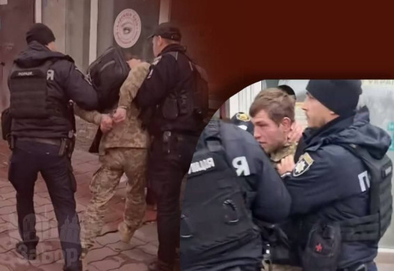 У поліції прокоментували скандал у Запоріжжі із силовим затриманням чоловіка у військовій формі (відео)