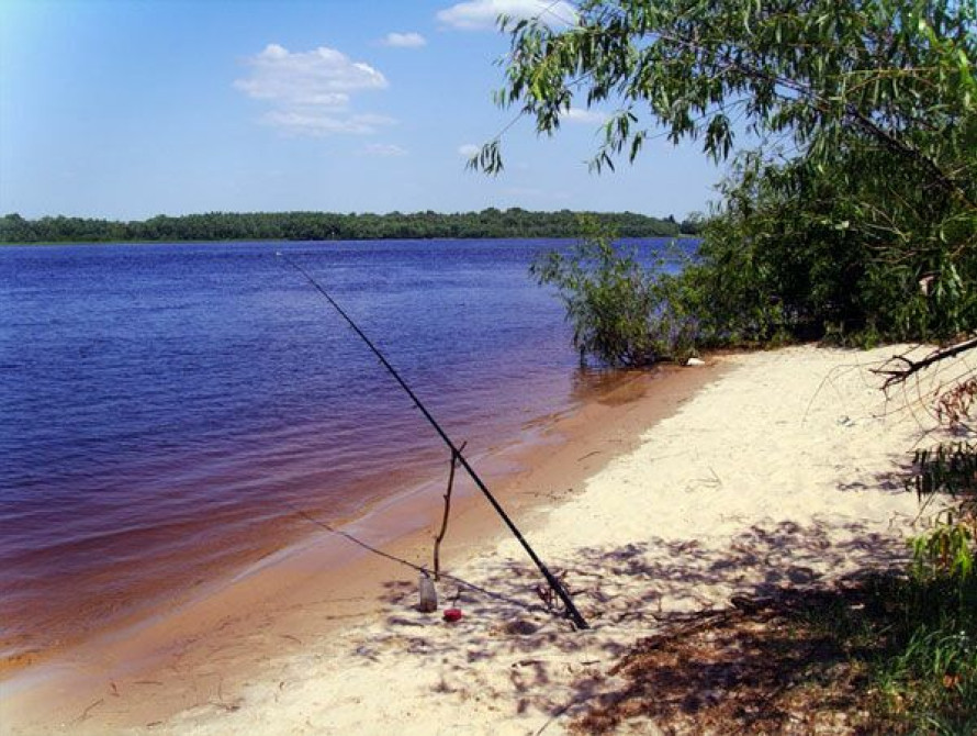 В Запорожье ребенок искупался в Днепре и пропал