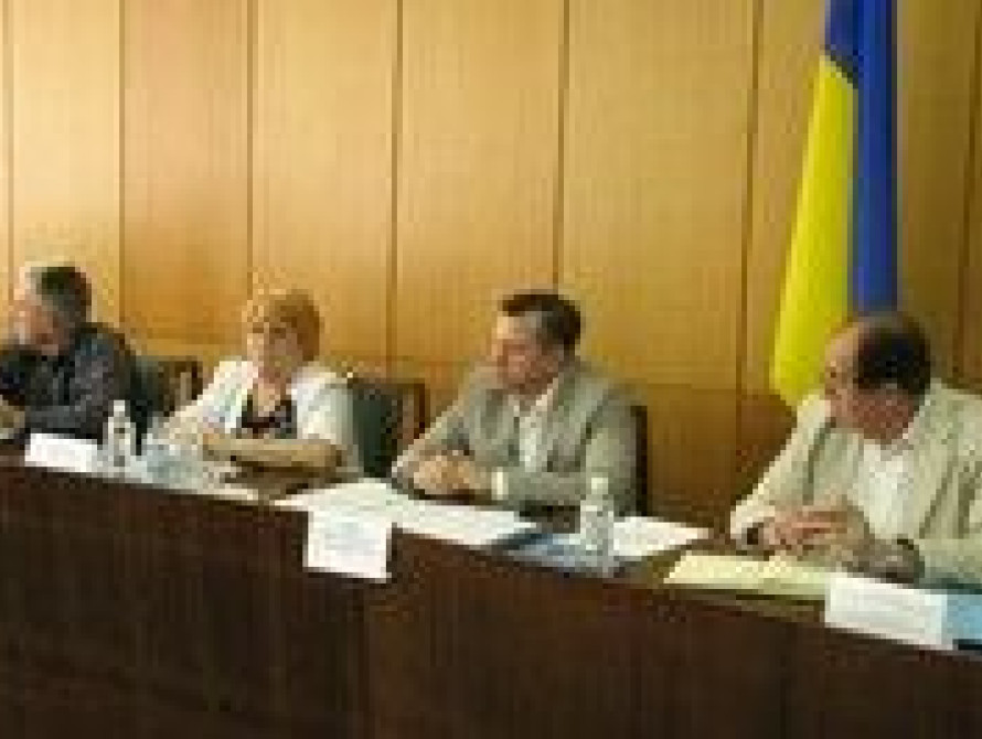 В Запорожье решают проблемы сотрудничества с властью