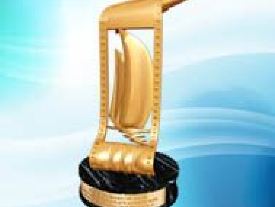 В Беряднске на "Аллее звезд" повились звезды еще двух народных артистов