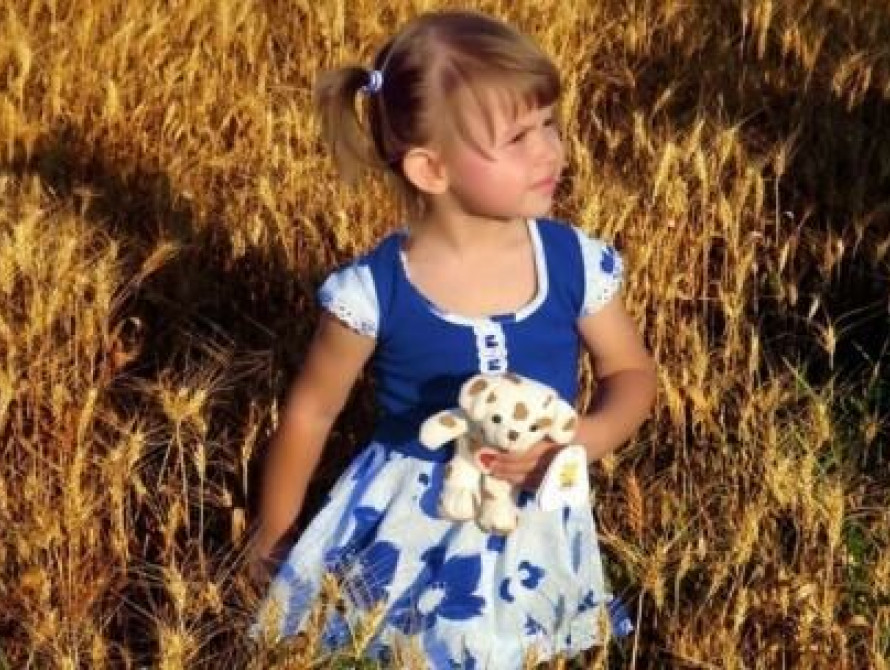 В Мелитополе 3-летнюю девочку нашли в поле