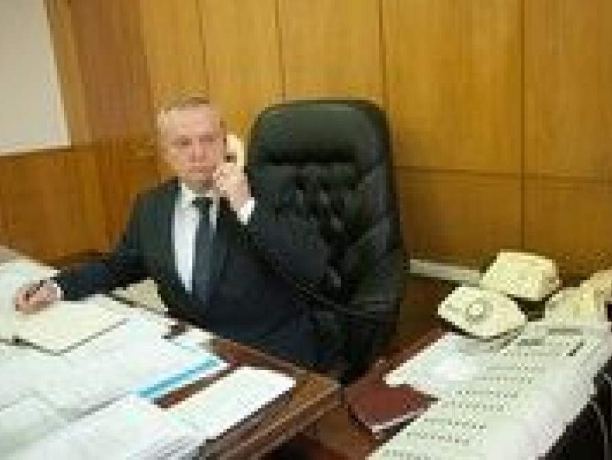 В Запорожье губернатор показал Госинспекции "желтую" карточку