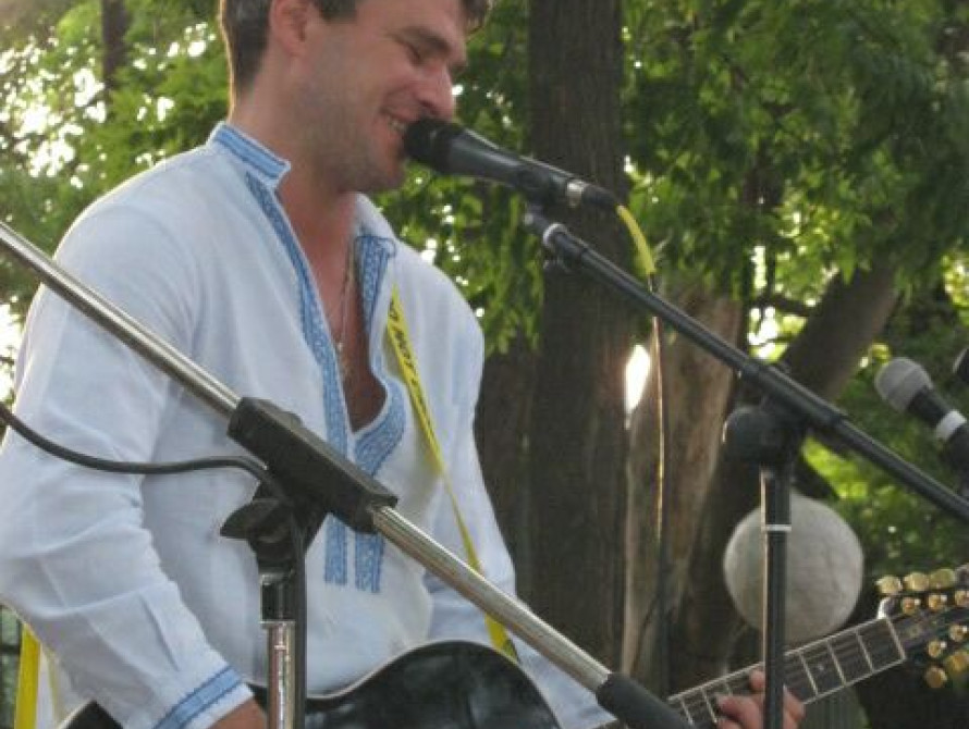 В Запорожье проходит этно-фестиваль с участием Арсена Мирзояна и Тараса Василенко