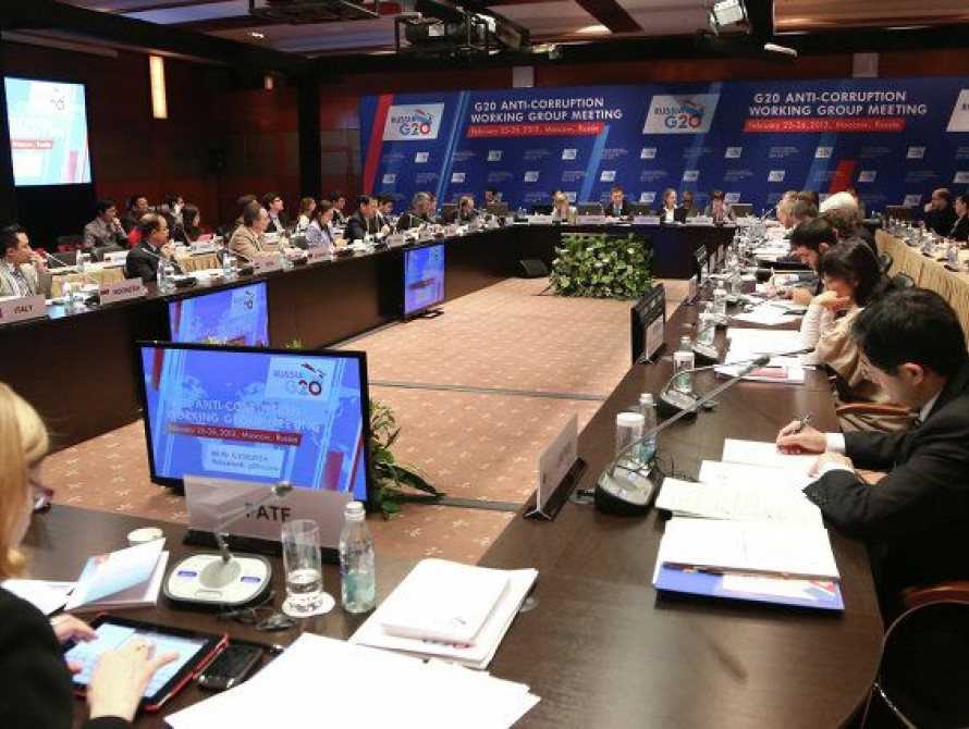 Мэр Запорожья и руководитель "Запорожсвязьсервис" публично выясняли отношения