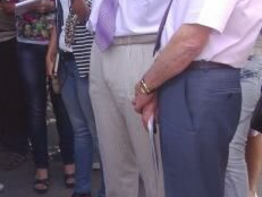 В Запорожье дорожное строительство подмыло дождем