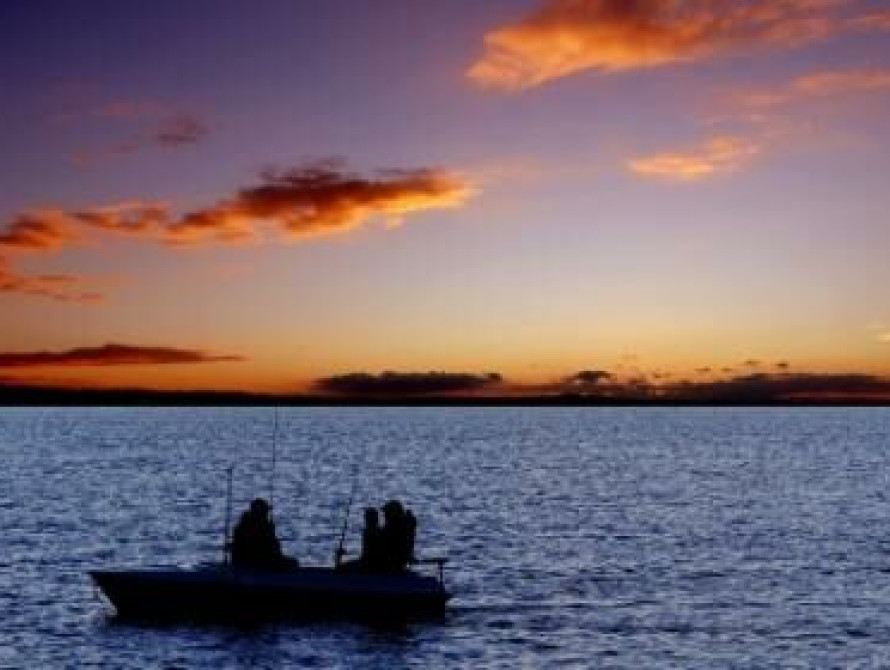 В Бердянске продолжают искать донецкого рыбака