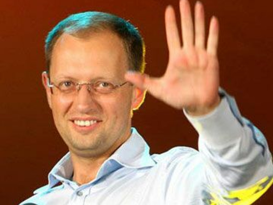 Арсений Яценюк поздравит школьников с Днем знаний в Запорожье