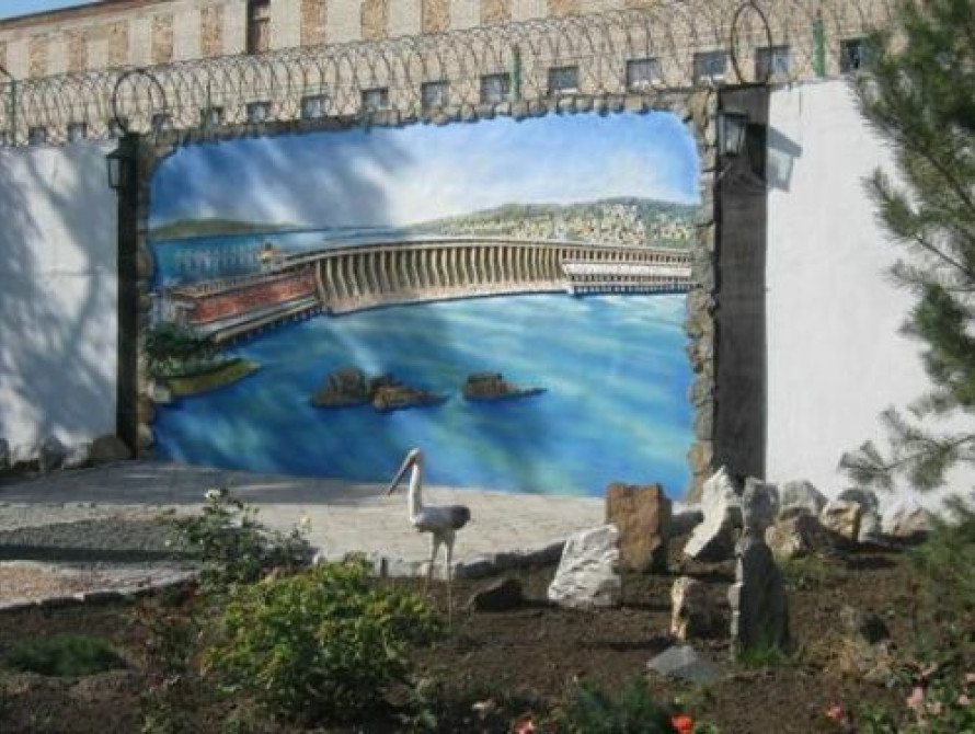 В Запорожской области заключенные создали панораму ДнепроГЭС