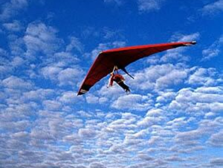 Пилот из Энергодара преодолел на дельтаплане 84 км