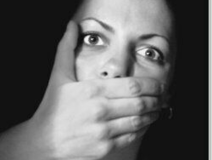 В Мелитополе изнасиловали 9-летнюю девочку