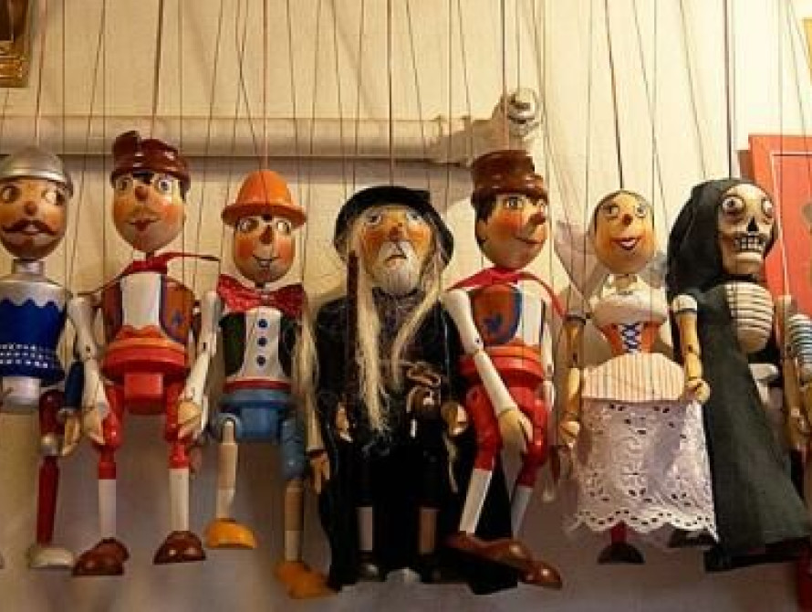 Сегодня в Запорожье открывают фестиваль кукол