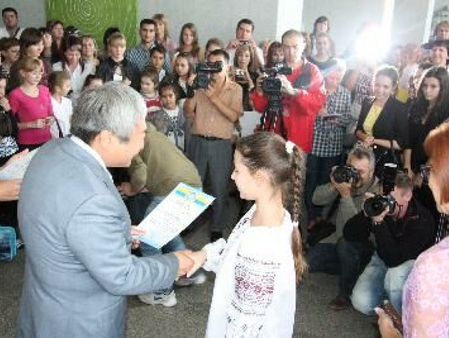 Юные художники показали, как любят Запорожье