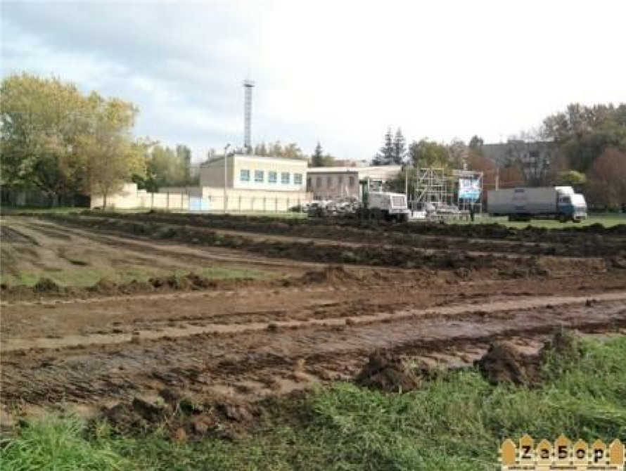В Вольнянске перекопали площадь, где пройдет митинг Кличко