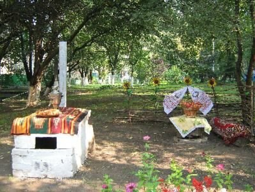 В Запорожье выбрали самый праздничный больничный двор