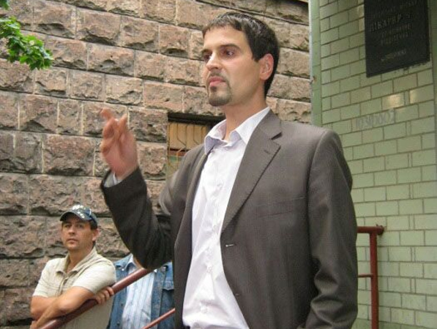 На ярмарке в Запорожье запретили рекламу всех политических сил... кроме Партии регионов