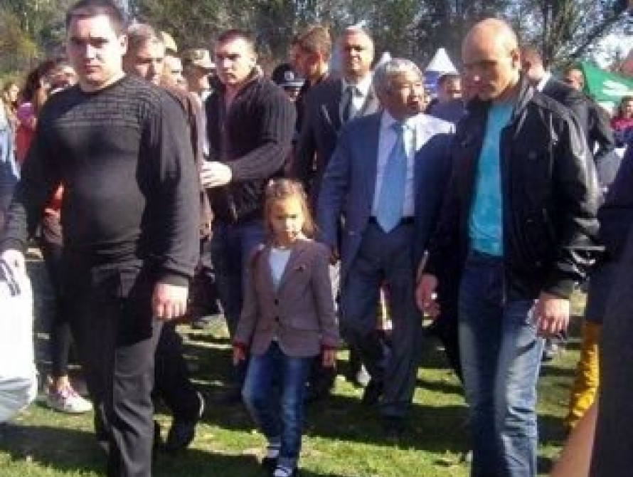 Мэр Запорожья подтвердил, что оградился от запорожцев в День города