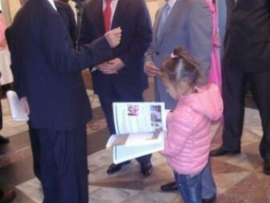 Мэр Запорожья исполнил свой корейский долг 