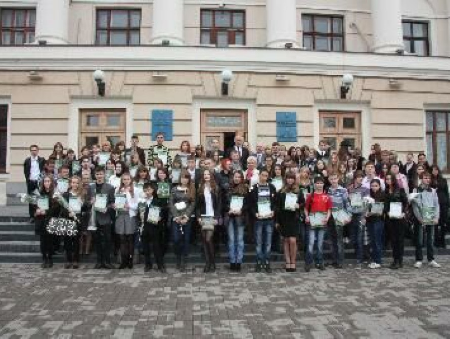 В Запорожье наградили 27 "Потомков победителей"