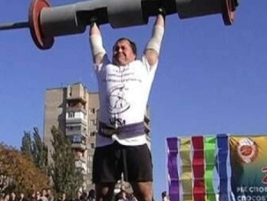 Житель Мелитополя установил сразу два рекорда 