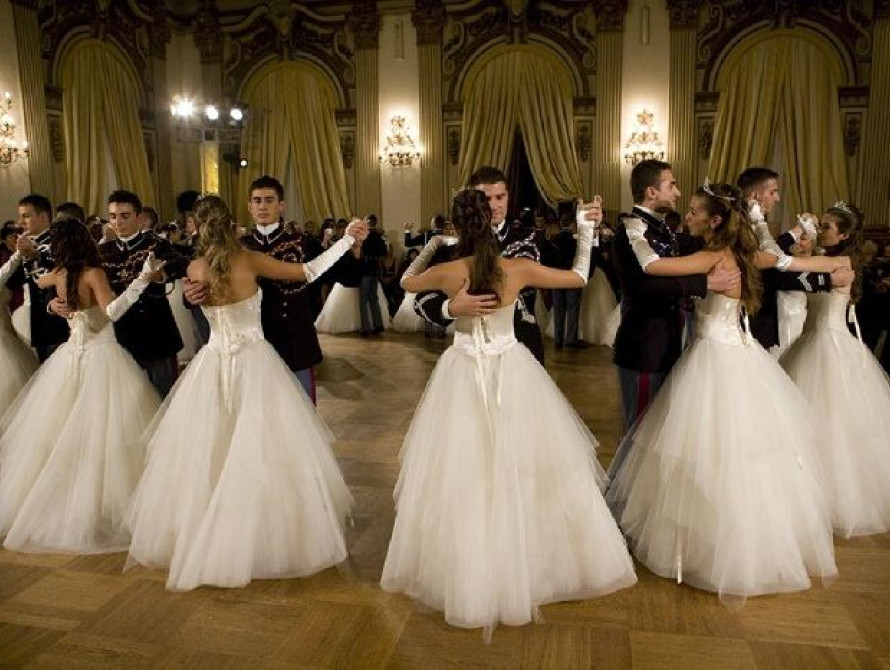 В Запорожье пройдет настоящий бал в стиле ретро