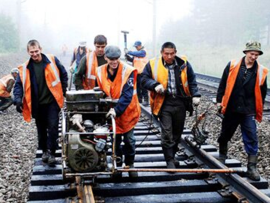 Син заявил, что город Запорожье не состоялся бы без железной дороги