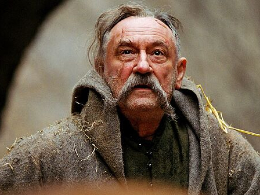 В Запорожье без PR посадили дерево в честь Богдана Ступки