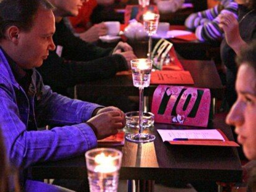 Запорожцев приглашают на "Быстрые свидания"