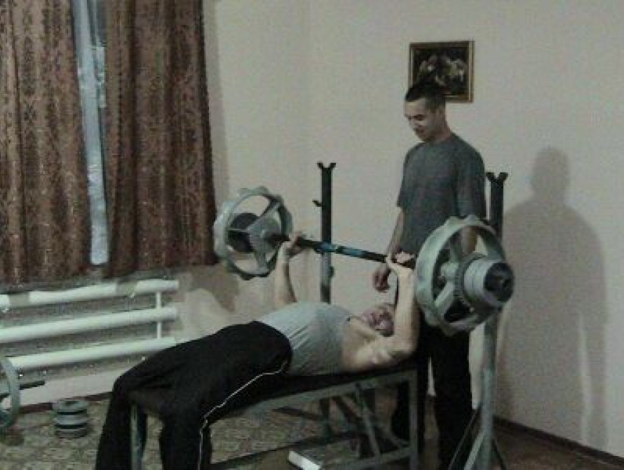 Запорожских зэков приобщают к спорту