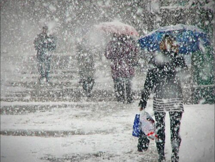 В Запорожье мэр предупреждает коммунальщиков об ухудшении погоды