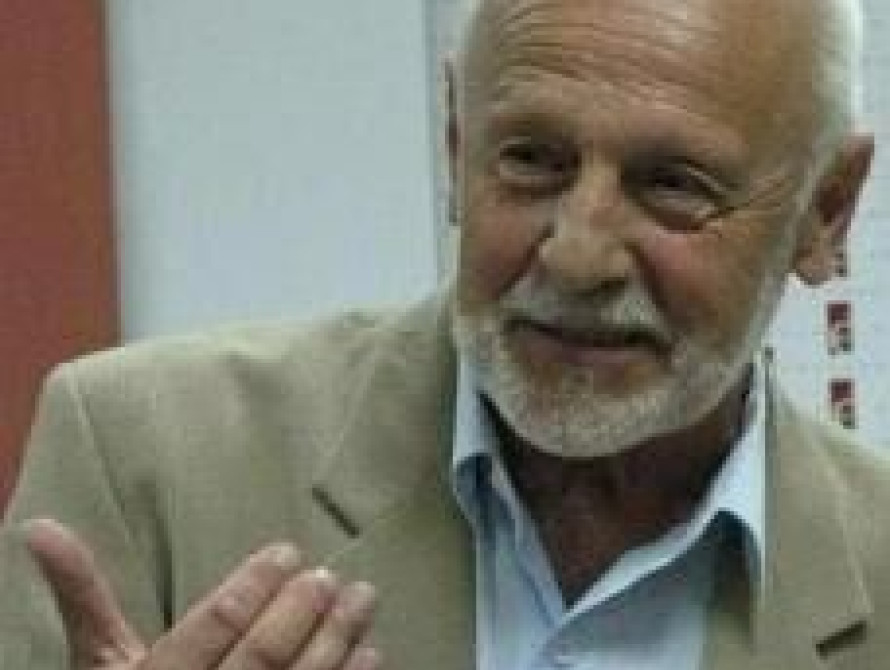 В Запорожье известный киевский поэт принизил ценность диплома ВУЗа