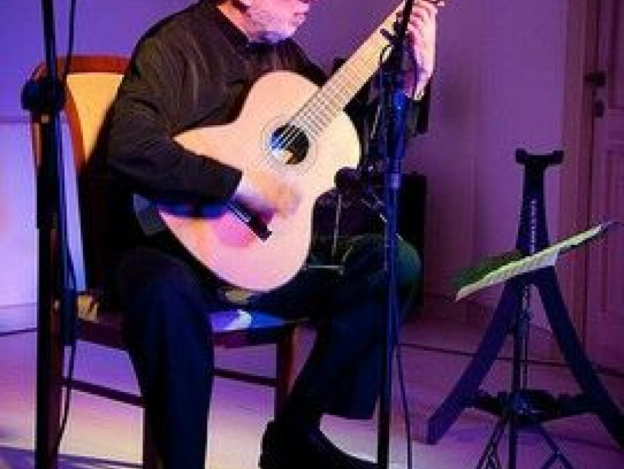 В Запорожье Мерлина вызывали на бис, несмотря на холод 