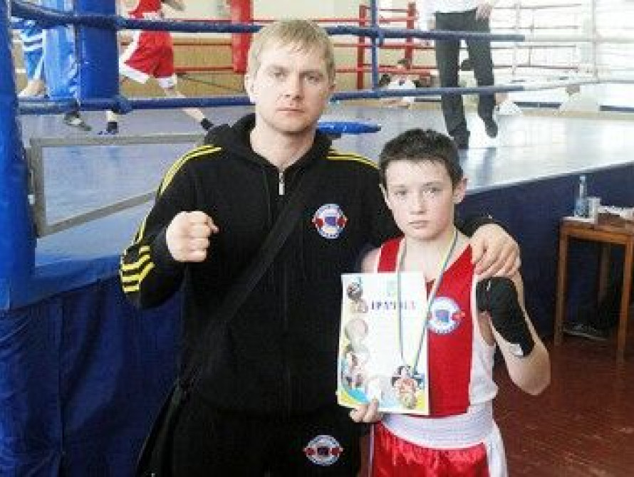 Запорожье на чемпионате Украины будет представлять бердянский боксер