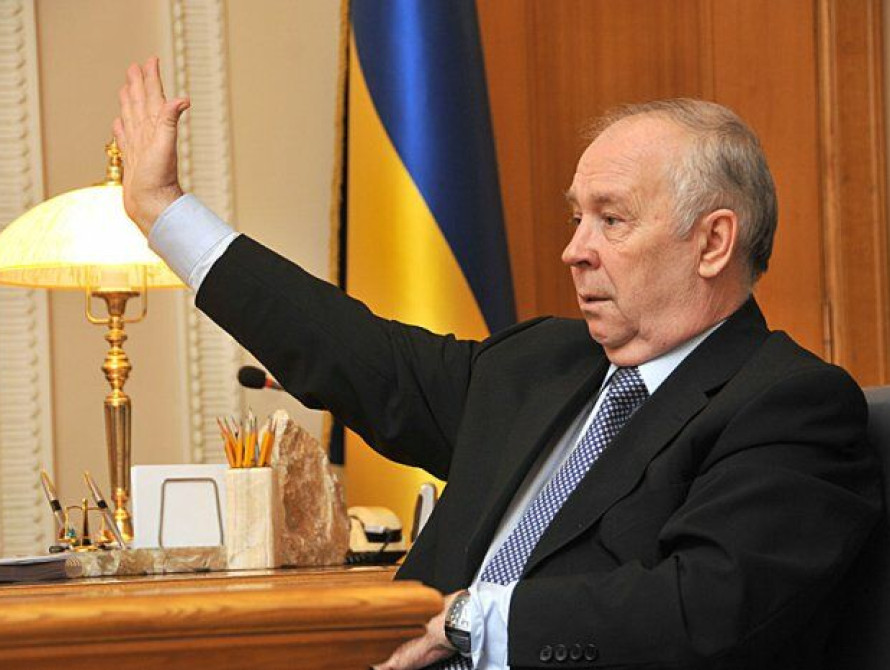 В Запорожье Рыбак пообещал, что найдет 130 млн. грн.