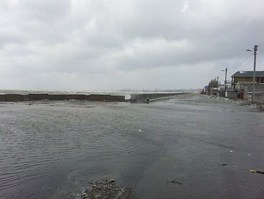 Бердянск тонет из-за непогоды