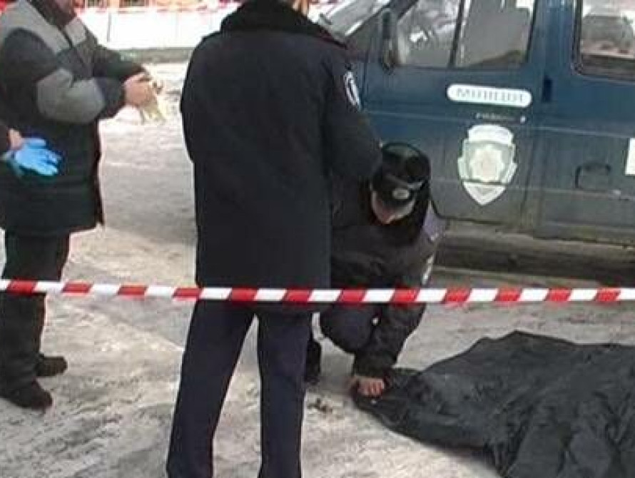 МВД: в Запорожье 58-летняя женщина умерла посреди улицы своей смертью