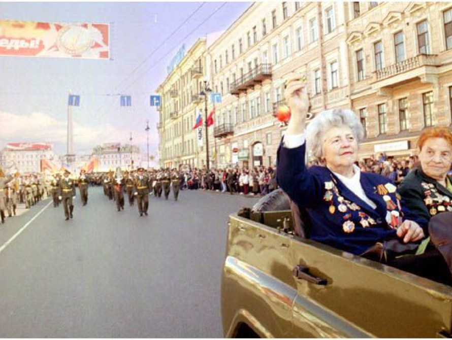 В Запорожье ветераны проедутся на ретро автомобилях   