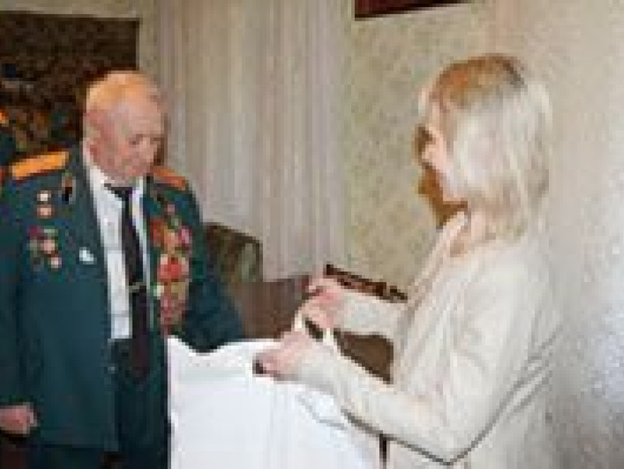 В Запорожье журналисты поздравили ветеранов