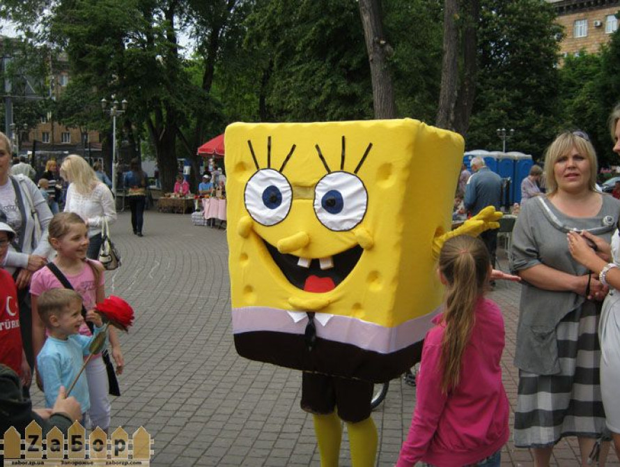 В Запорожье День семьи спугнул молодоженов