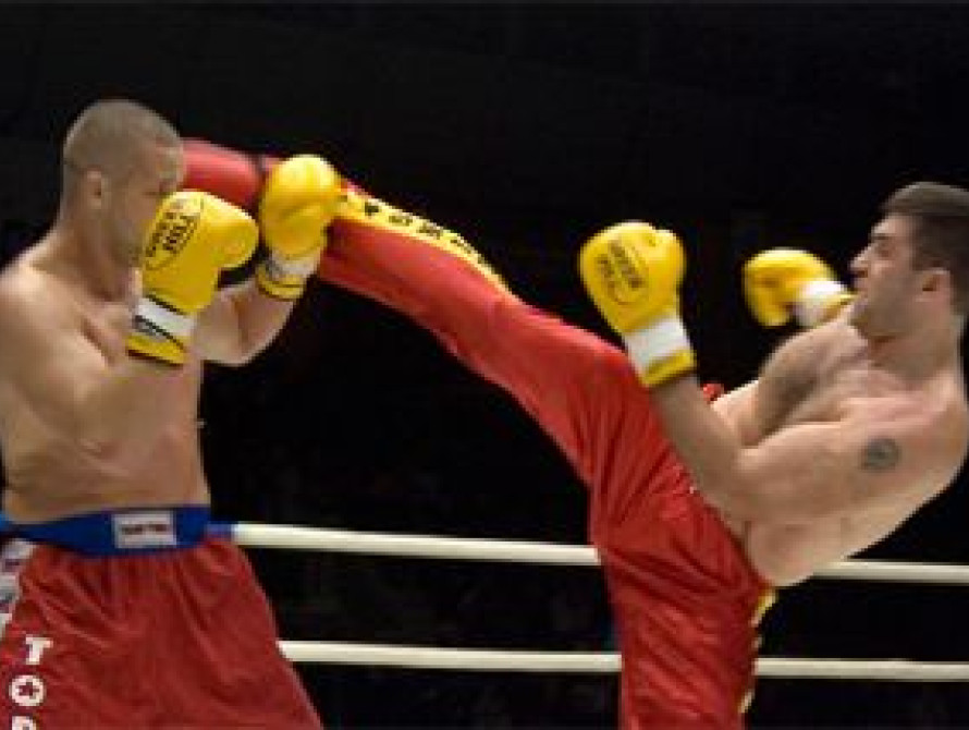 Кикбоксер из Мелитополя завоевал серебро на Международном турнире