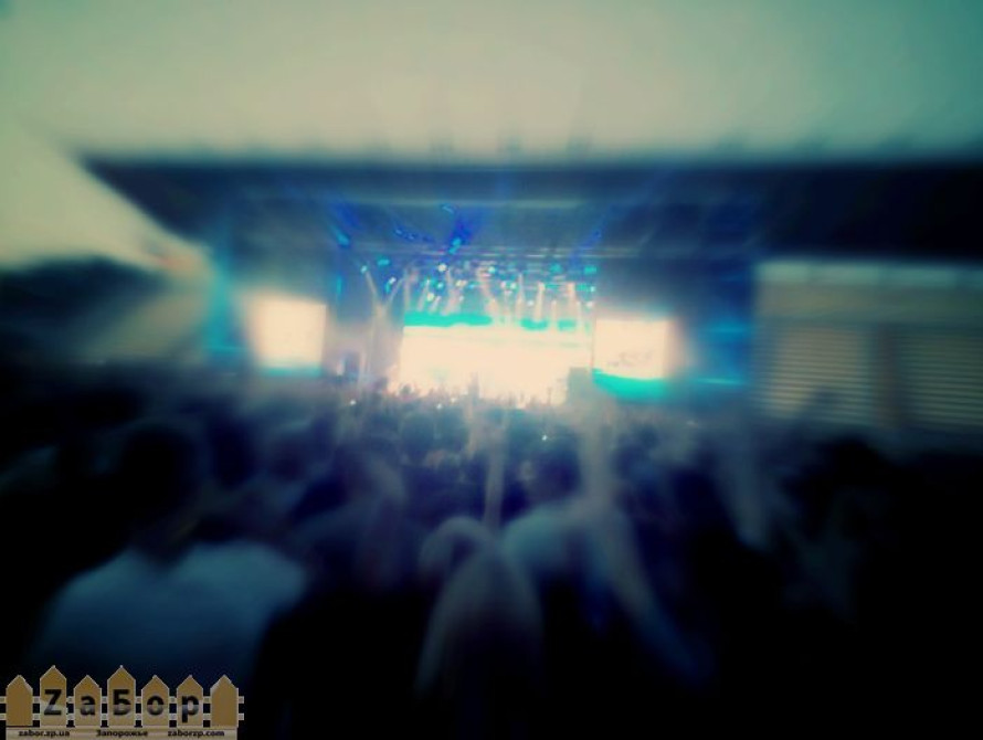 В Запорожье "Океан Ельзи" три раза вызывали на бис 