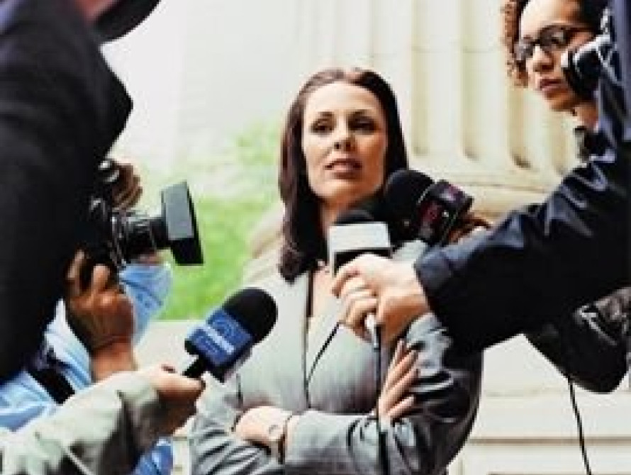 В Запорожье губернатор просит не судиться с журналистами