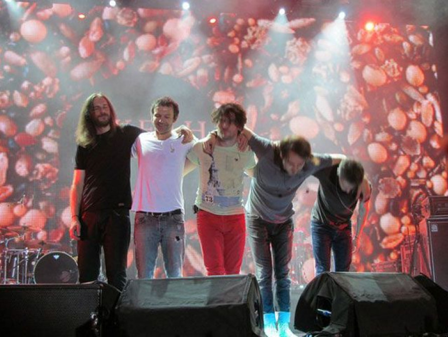 Поклонники Вакарчука собирают подписи за второй концерт в Запорожье  