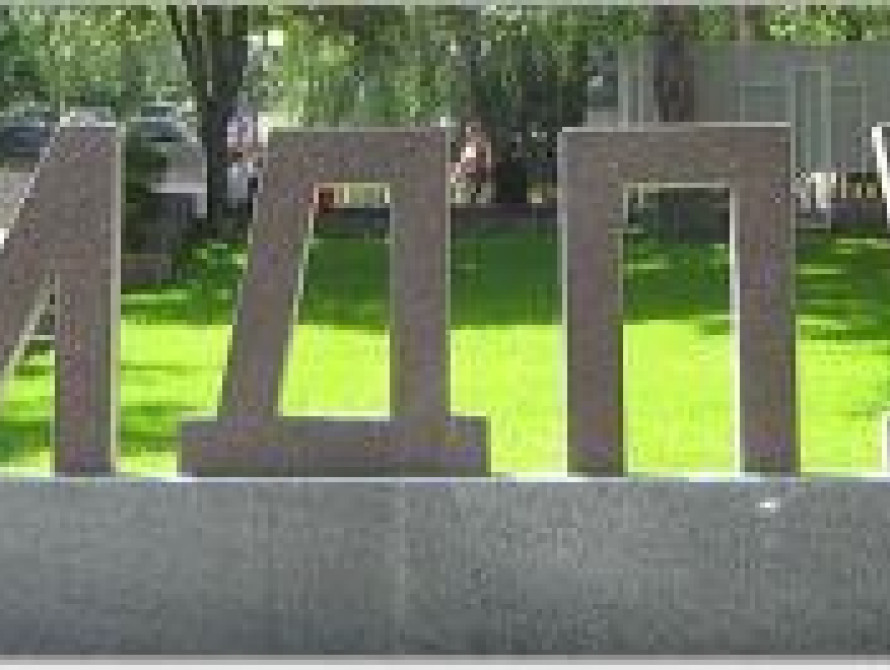 Ректор Мелитопольского университета устроил званый ужин