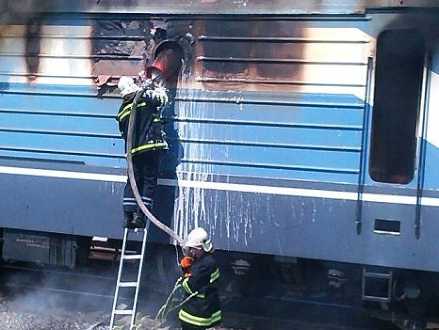 В Запорожской области горел поезд