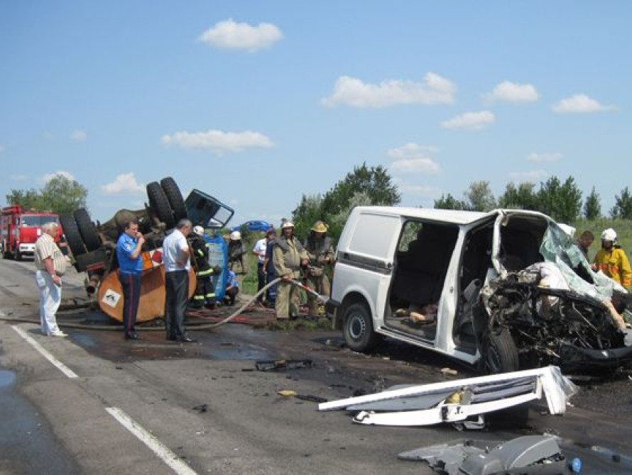 Стали известны подробности ДТП под Запорожьем, в котором погибло 4 человека