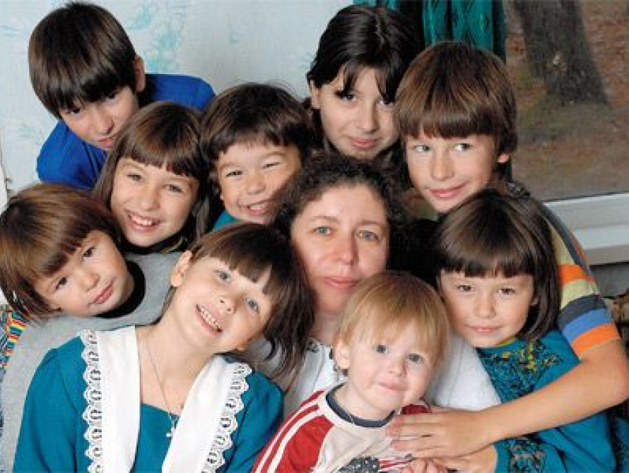 В Бердянске стало больше "Матерей-героинь"