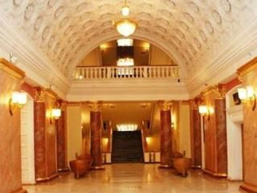 Прибыль запорожского театра им. Магара тратится на создание комфортных условий его руководства